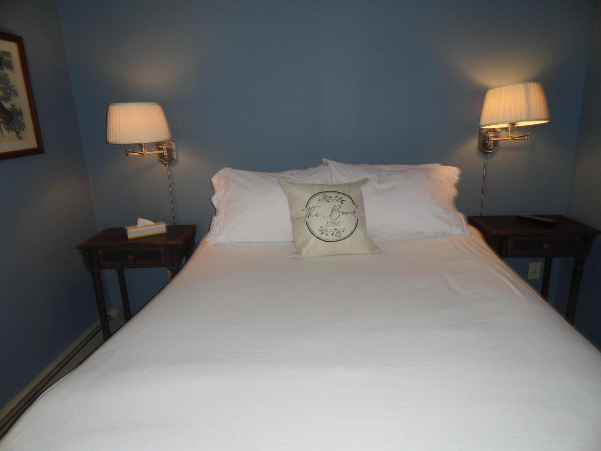 The Bond 1786 Inn (Adults Only) Warrensburg Værelse billede