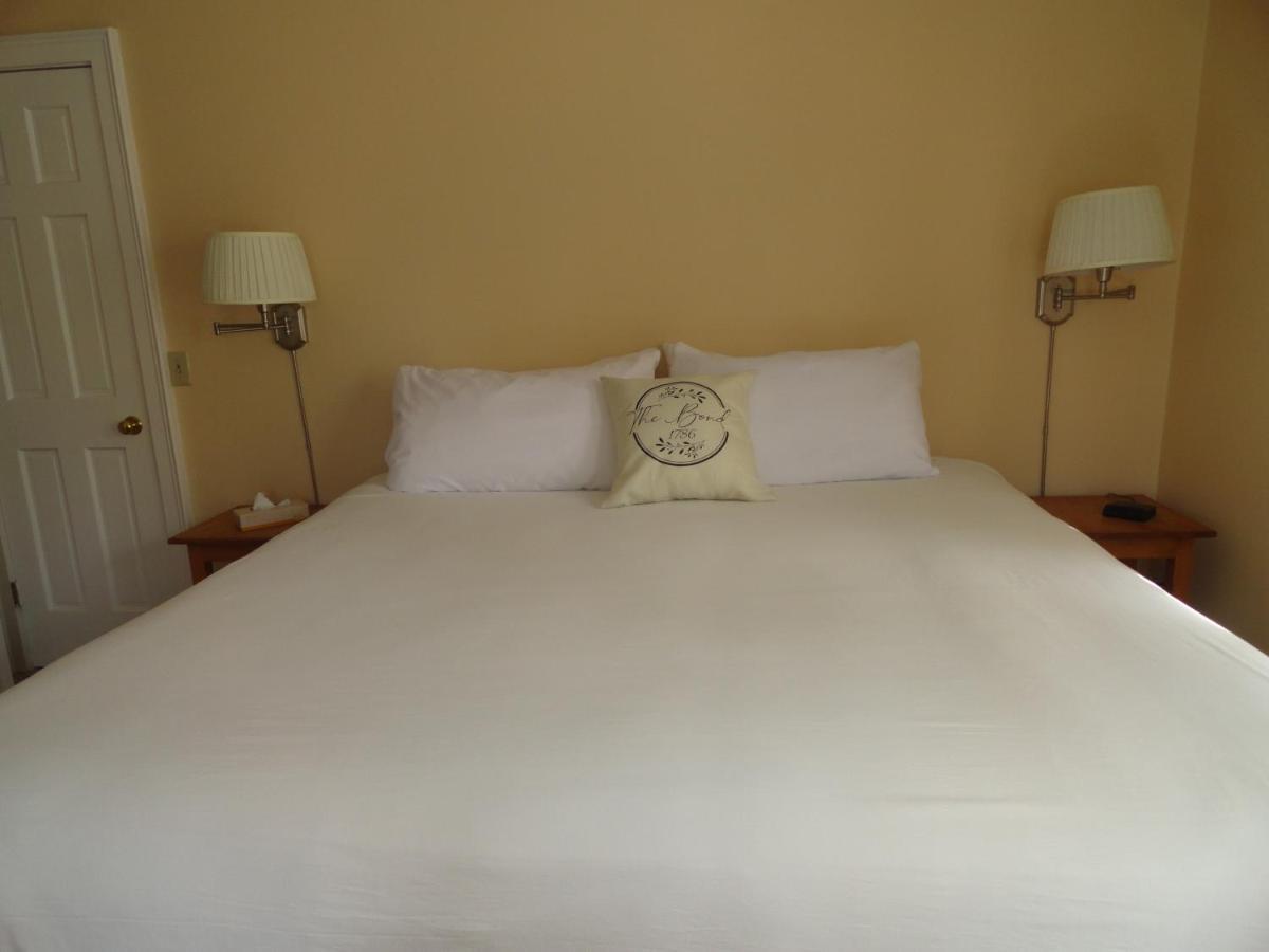 The Bond 1786 Inn (Adults Only) Warrensburg Værelse billede