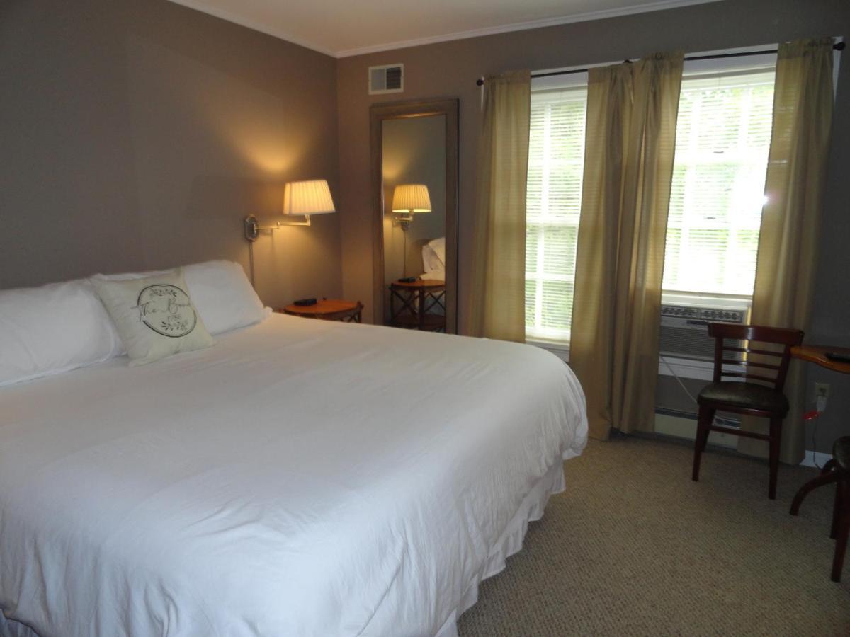 The Bond 1786 Inn (Adults Only) Warrensburg Værelse billede