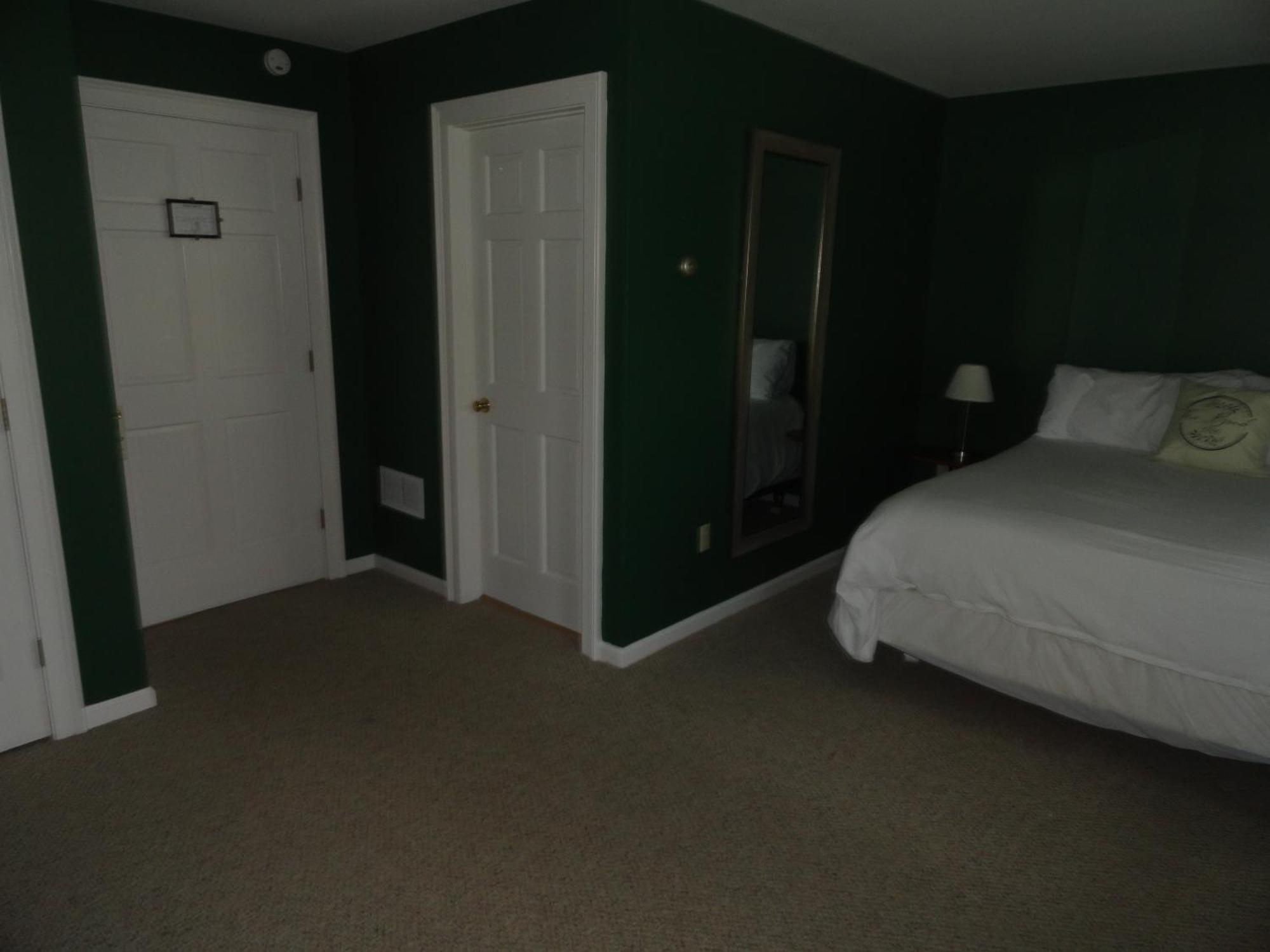 The Bond 1786 Inn (Adults Only) Warrensburg Værelse billede